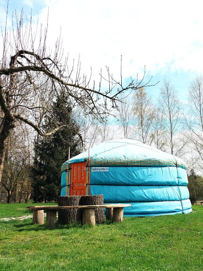 Caloroczne Jurty Mongolskie - "Domy Slonca" Klodzko Exterior photo