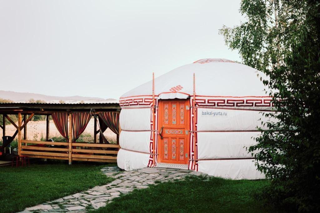 Caloroczne Jurty Mongolskie - "Domy Slonca" Klodzko Exterior photo